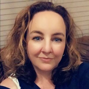 Meet your Posher, Catherine